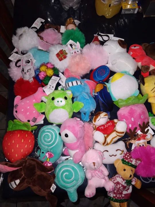 Lote de chaveiro de pelucia - Foto 6