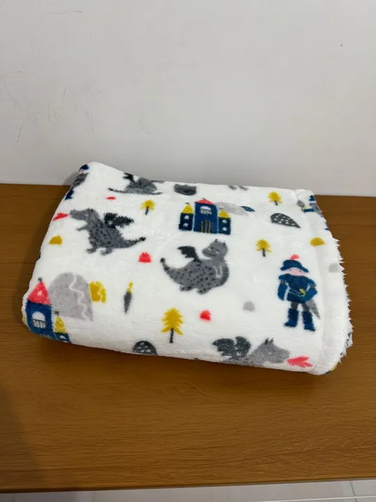 Cobertor com sherpa laço bebê menino