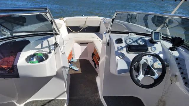 Lch Ventura de 23 pés,motor 250 hp Mercury opitimax pro XS econômico. - Foto 3