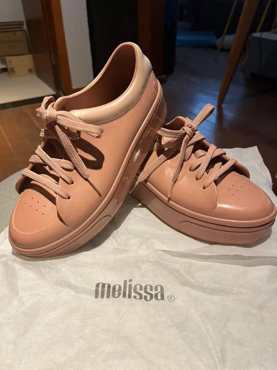 Melissa Tênis plataforma semi nova