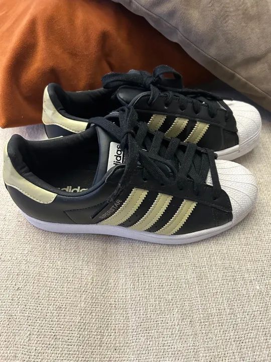 Tênis Adidas Superstars  - Foto 3