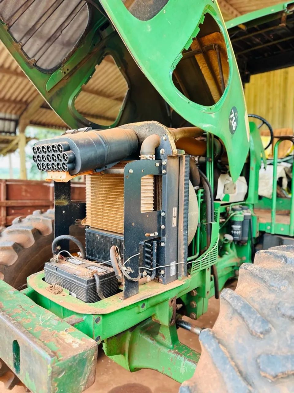 Trator JD 6125 Ano FABRICACAO 2010 Faturado 2013 - Foto 4