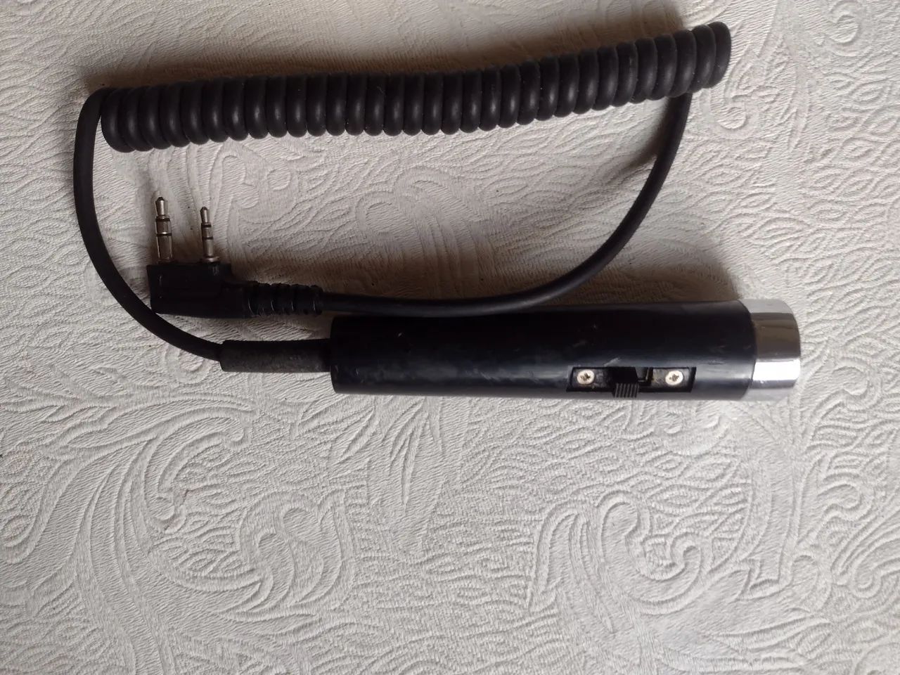 Microfone com Fio para Comunicação - Novo