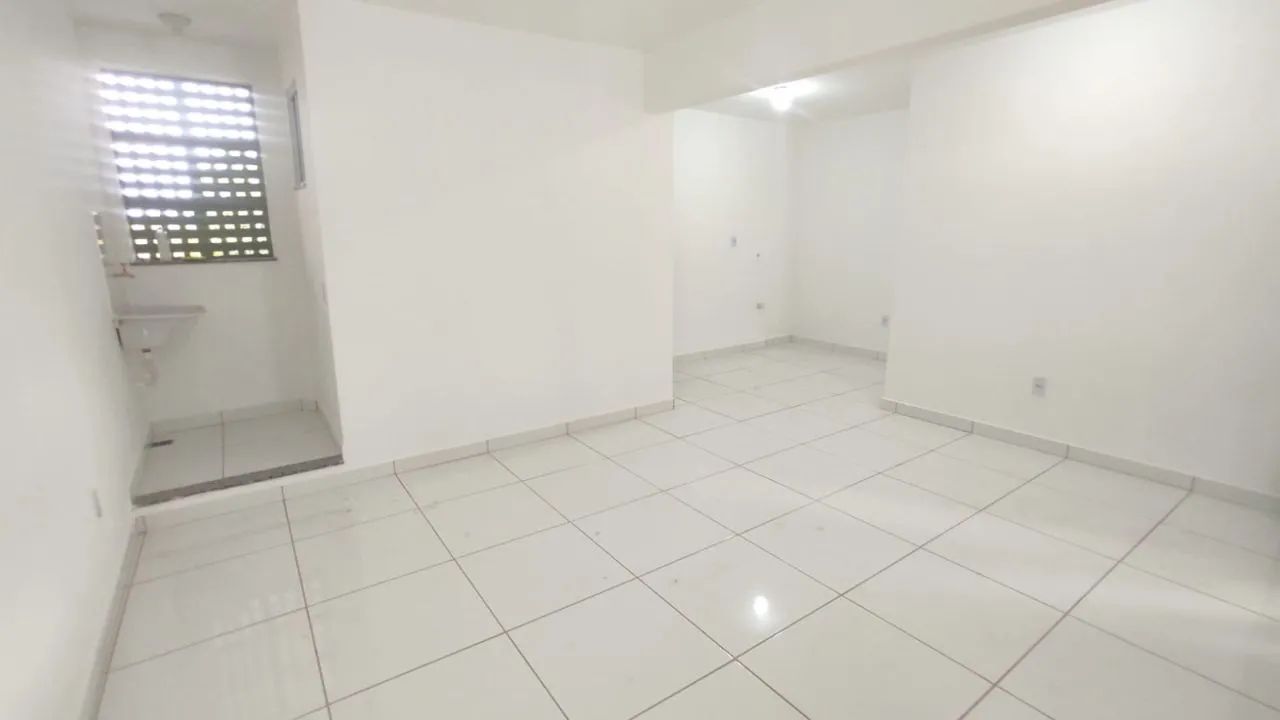 EXCELENTE SALA DISPONÍVEL PARA LOCAÇÃO
