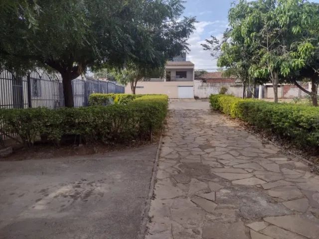Alugo quitinete. no Gama, no pistão SUL - Segura em ótima localização, próxima de tudo