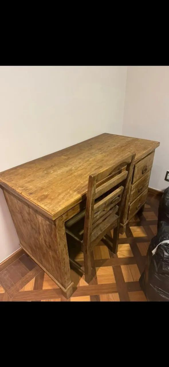 Conjunto de mesa e cadeira de madeira rústica - Foto 2