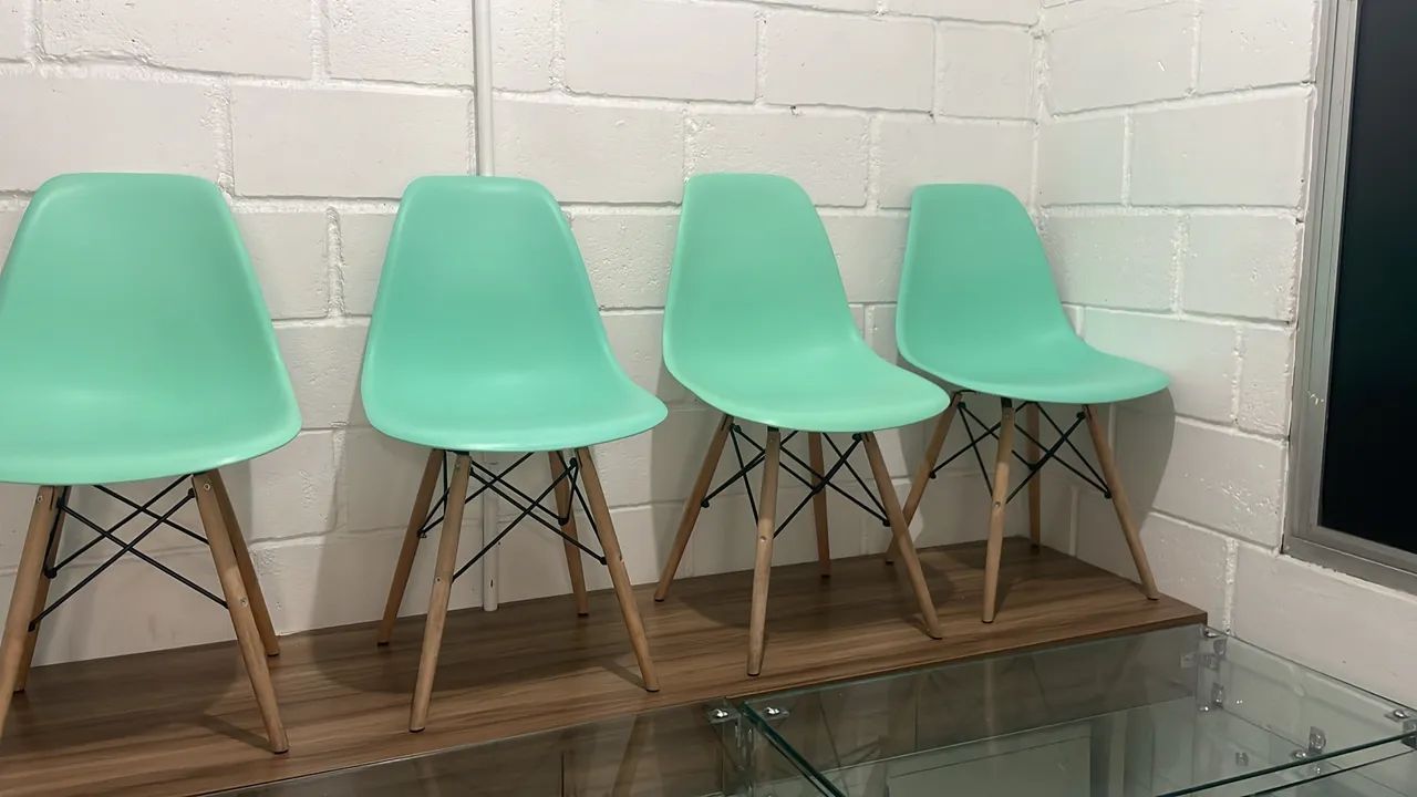 Cadeira  Eames Eiffel Originais -  4 Peças