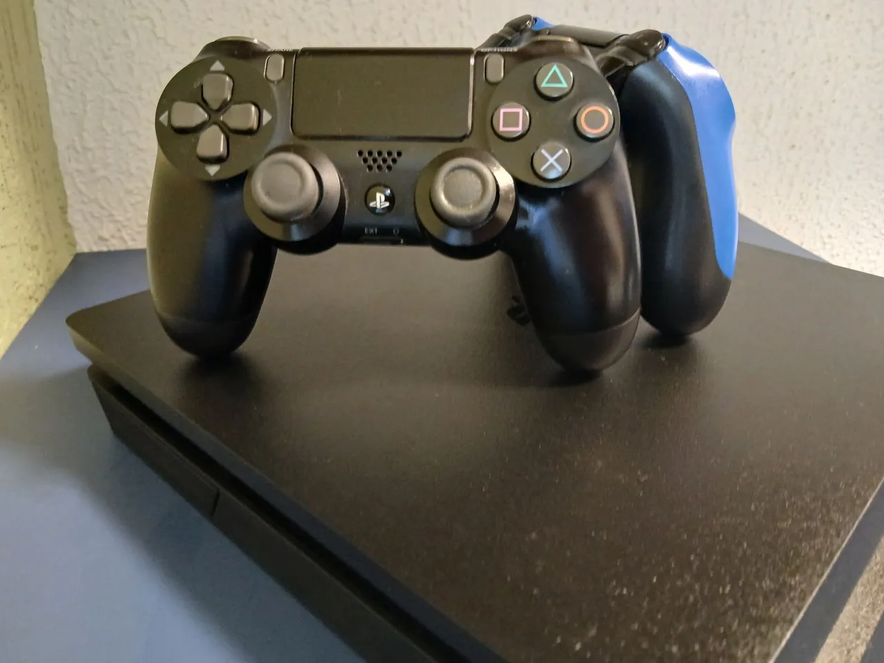 Playstation 04 Slim