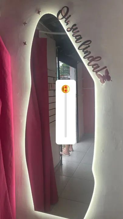 Espelho de Parede com Iluminação LED para Loja