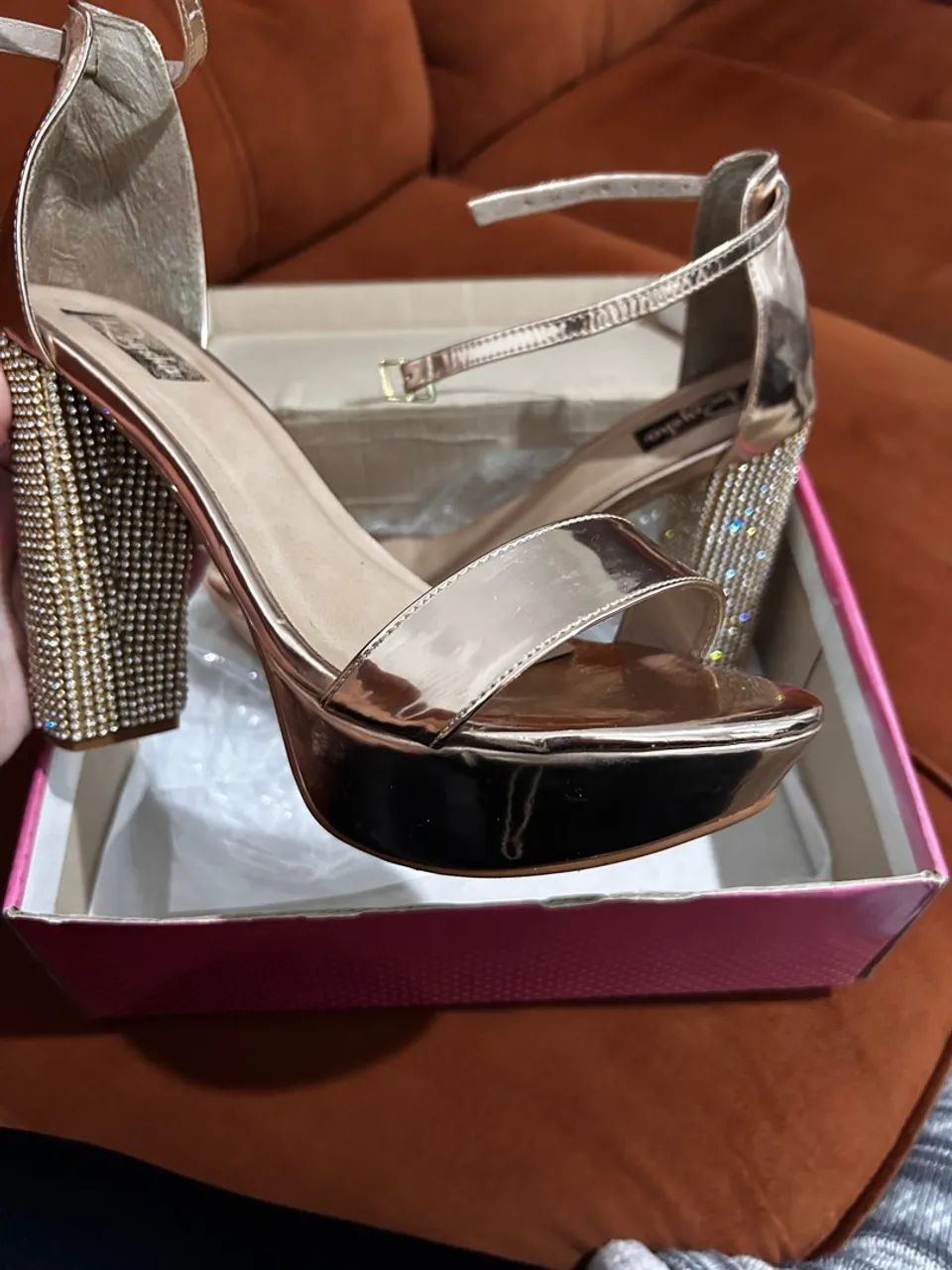 Sandália rose gold com Strass  - Foto 5
