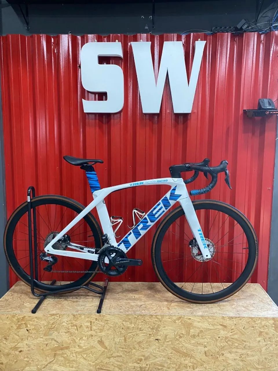 Bicicleta Trek Madone FactoryRacing Project One SLR Ciclismo