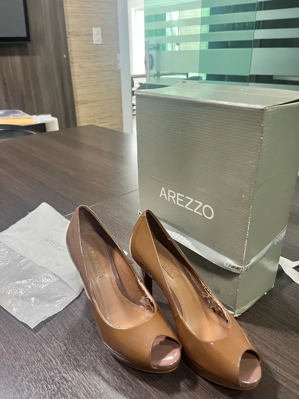 Sapato marca Arezzo - Foto 2