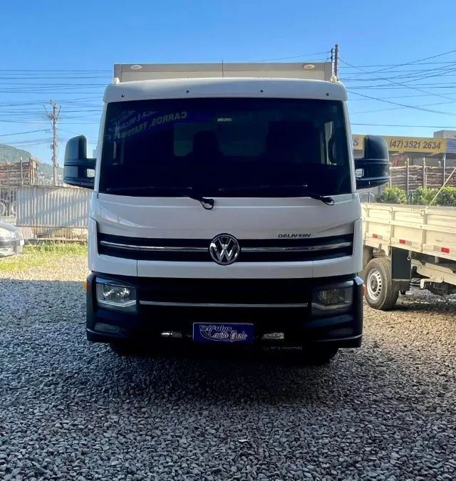 Volkswagen Delivery Express 2018/2019 - Baú