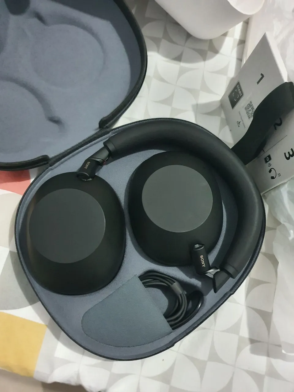 Sony WH-1000XM6