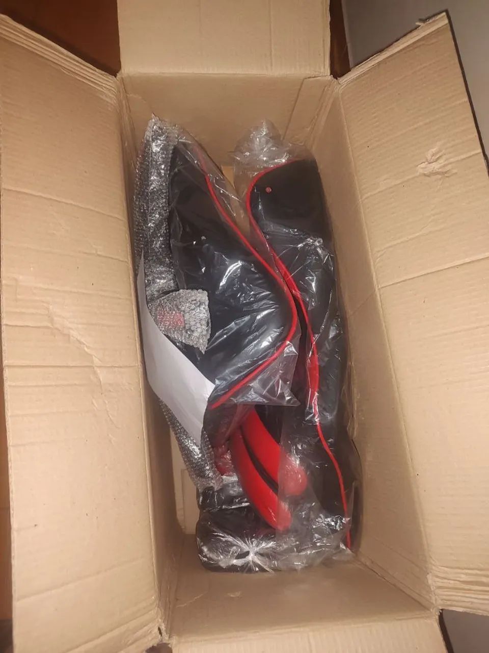 CADEIRA GAMER NA CAIXA NOVA DE TUDO - Foto 2