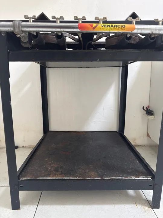 Fogão Industrial 4 Bocas - oportunidade! - Foto 4