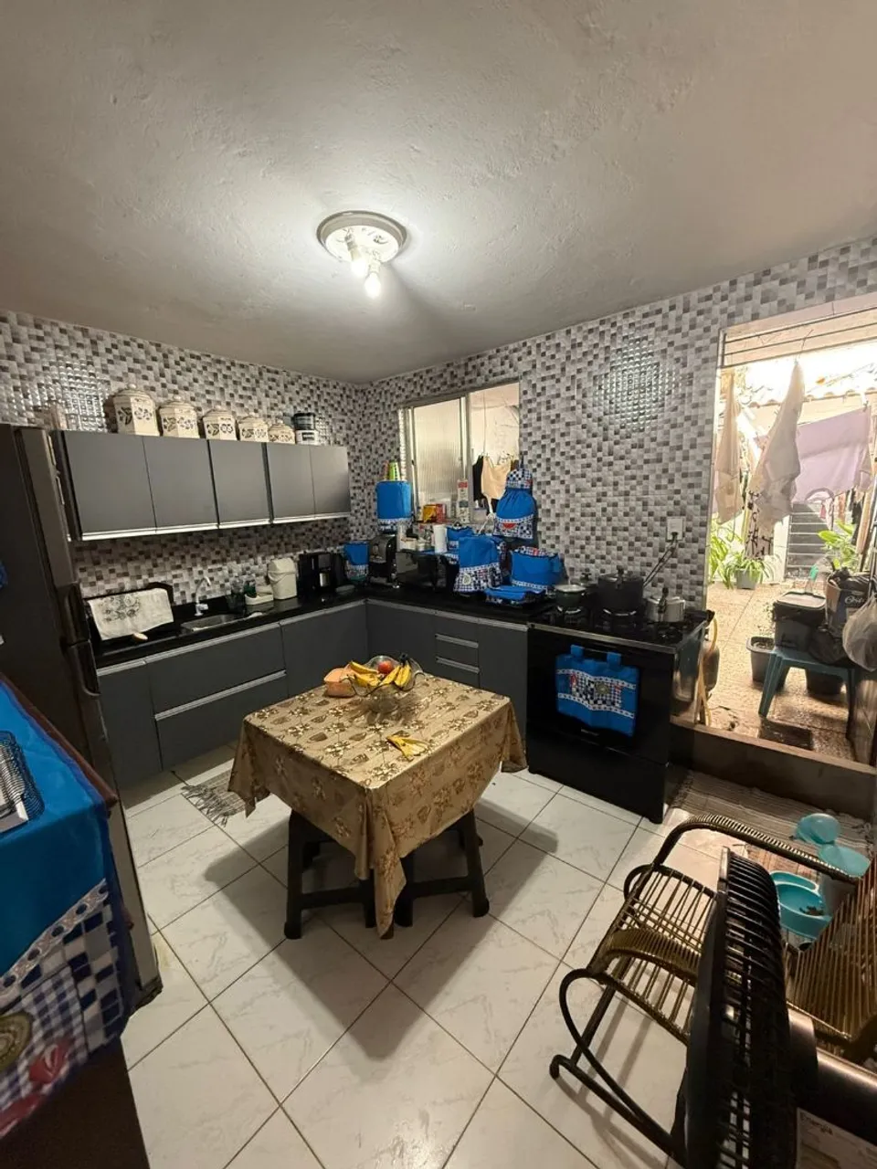 Duas Casas Espaçosas em um Único Terreno na Pajuçara!