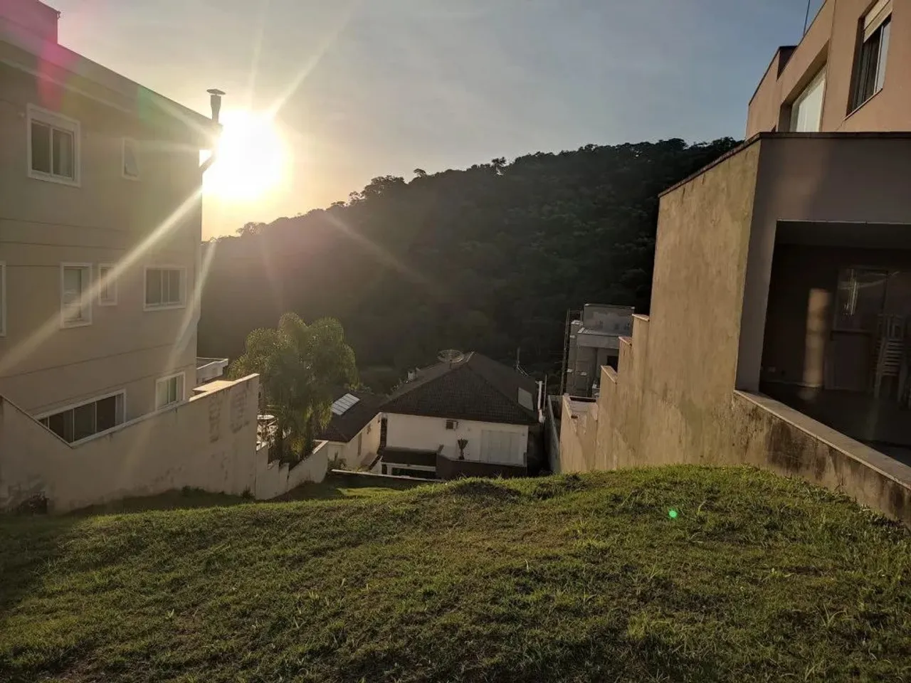 Excelente Terreno para VENDA em Condomínio Fechado - Valville - Alphaville