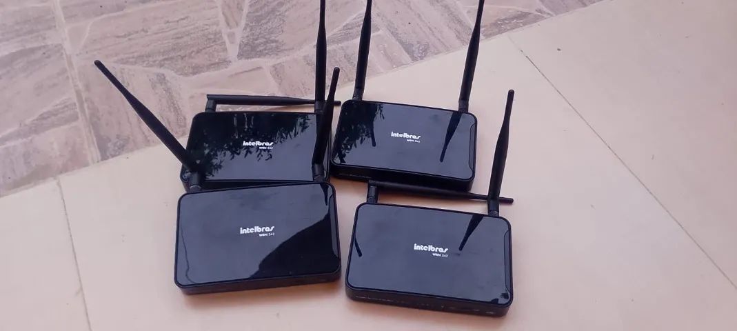 4 Roteadores Intelbras Win342 usados