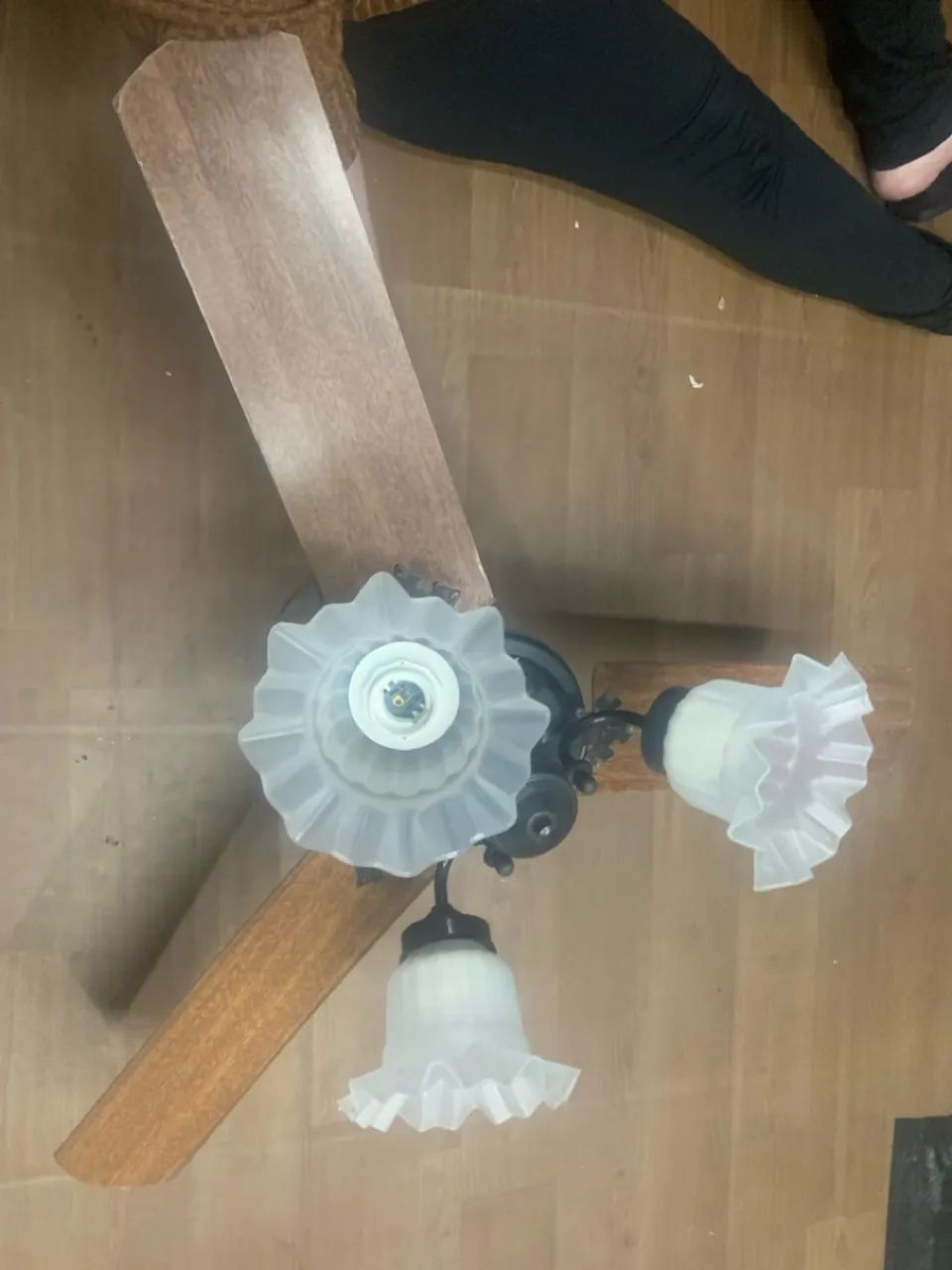 Ventilador de Teto com Luminária  - Foto 2