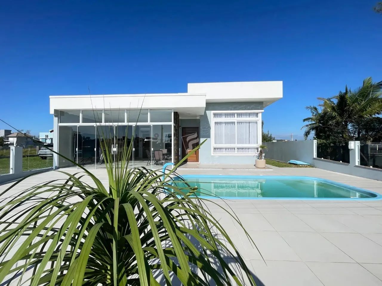Encantadora casa à venda em Passo de Torres, no bairro Bellatorres. Localizada na Rua da L - Foto 4