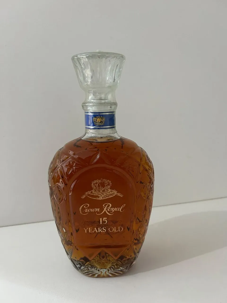 Garrafa Crown Royal 15 Anos, item de coleção