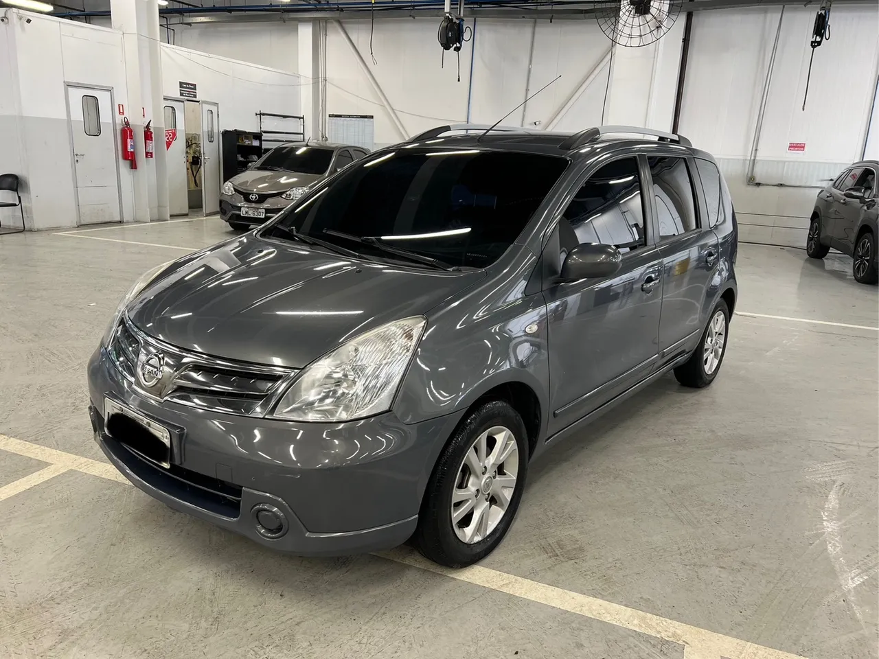 LIVINA 1.6 S COM 54 MIL KMS