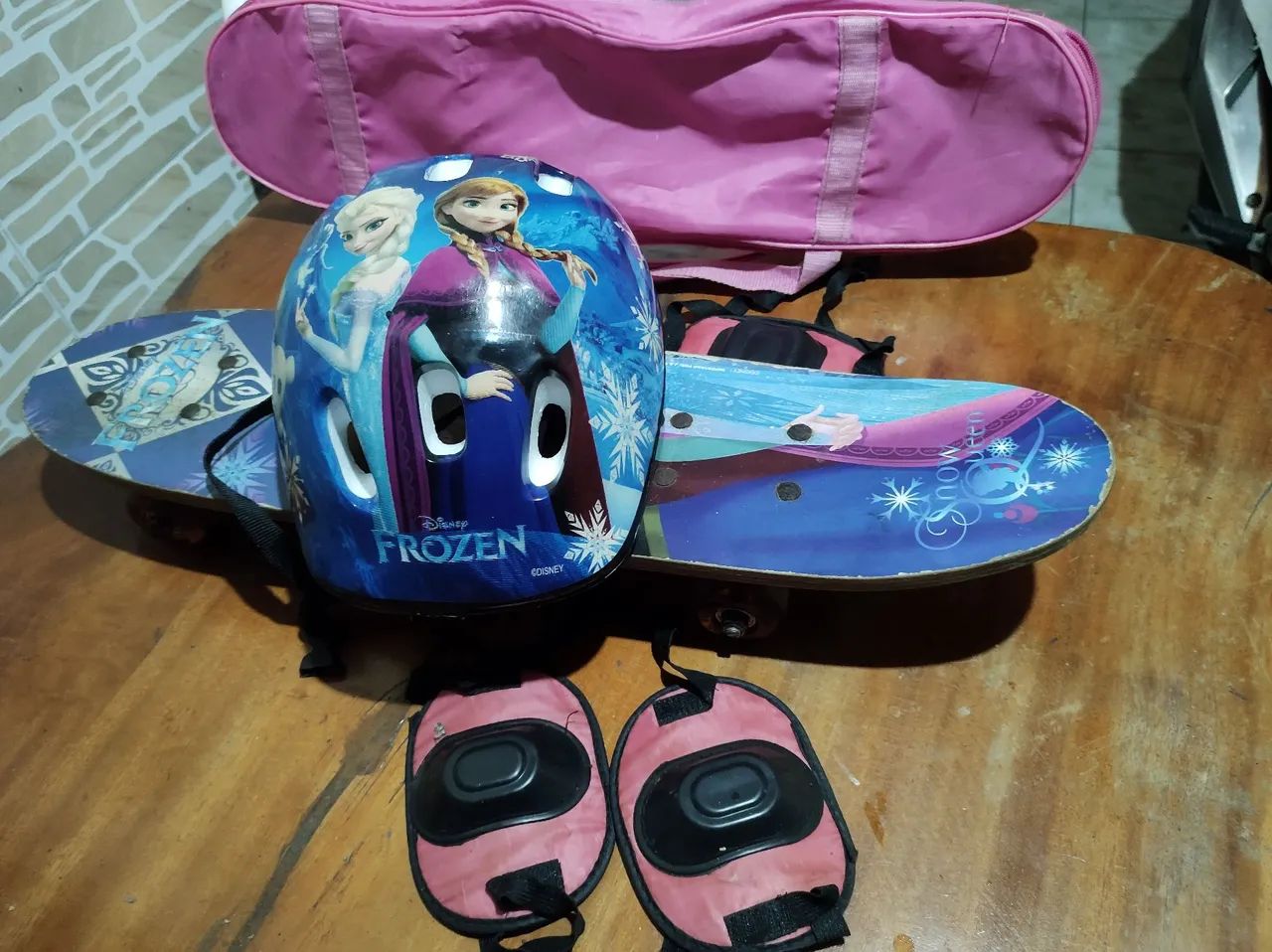 Skate personagem Frozen  - Foto 3