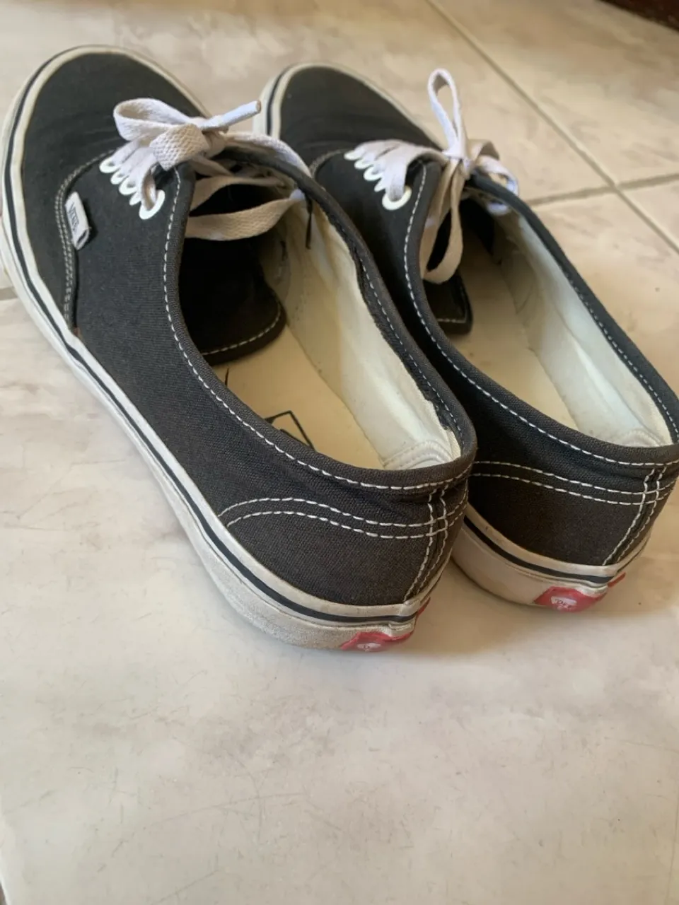 Vendo Tênis Vans original Autentic