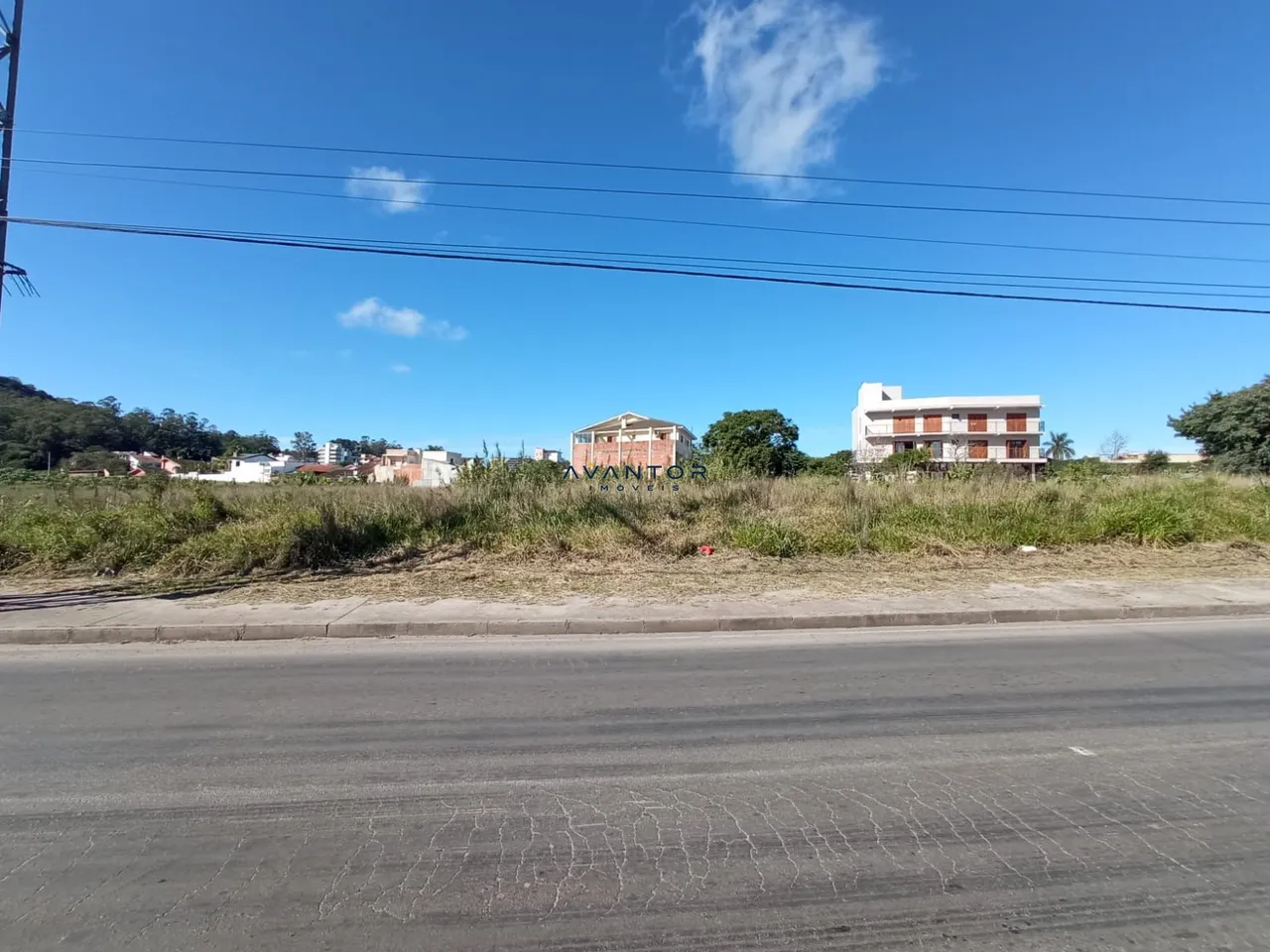 Terreno Amplo De 2400 m² para Alugar no Cerrito.