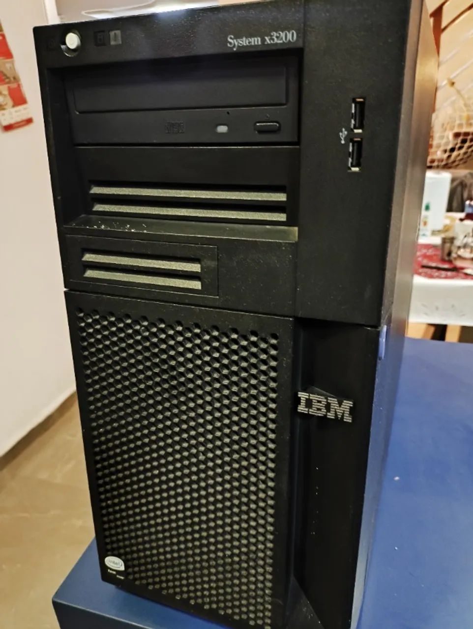 IBM System x3200 Server64374416689155121