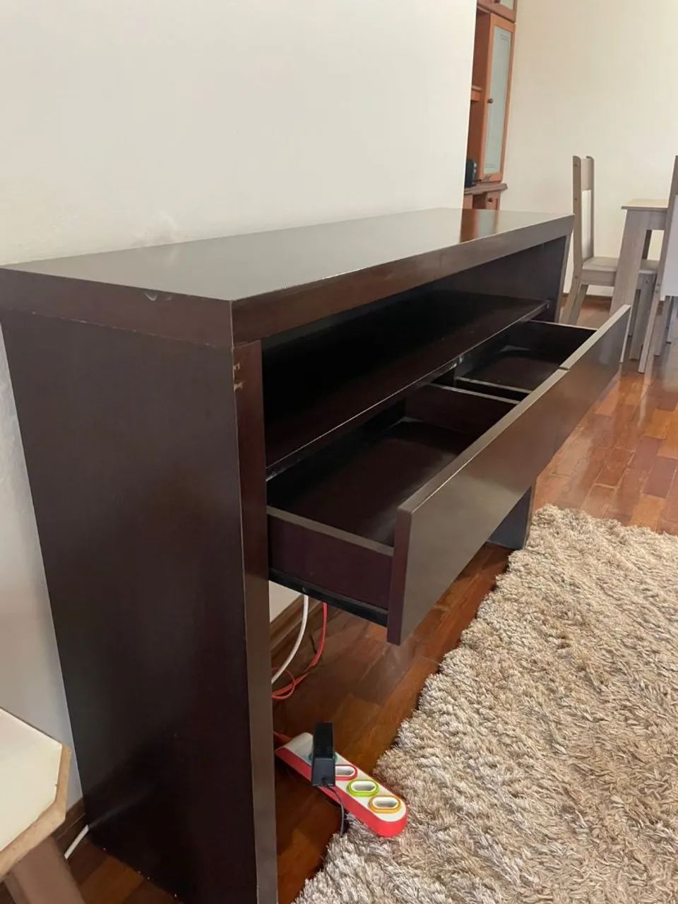 Vende se Rack 64169946910083121