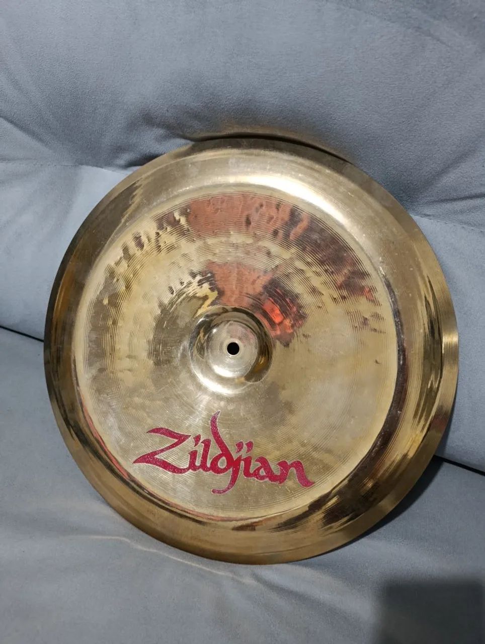 Prato de bateria Zildjian China 16