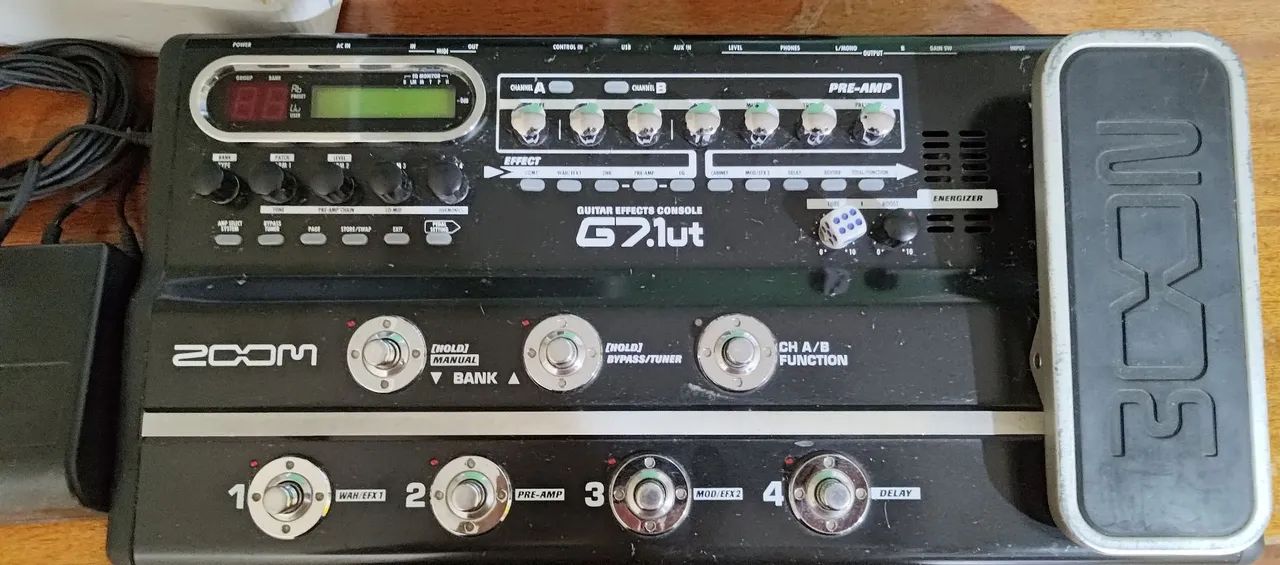 Zoom G7.1ut Guitar Effects Processor - Instrumentos musicais