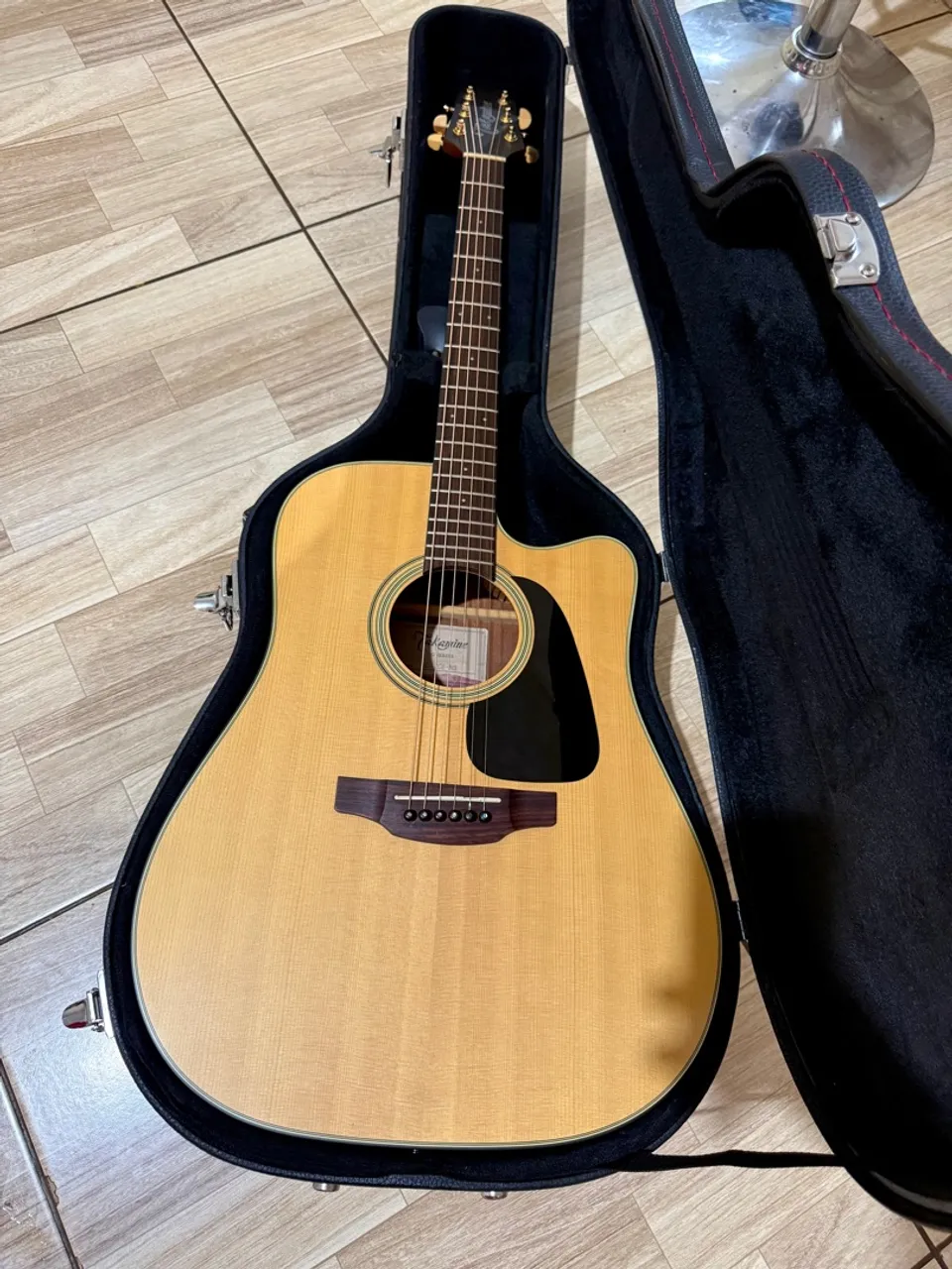 Violão Takamine Novo