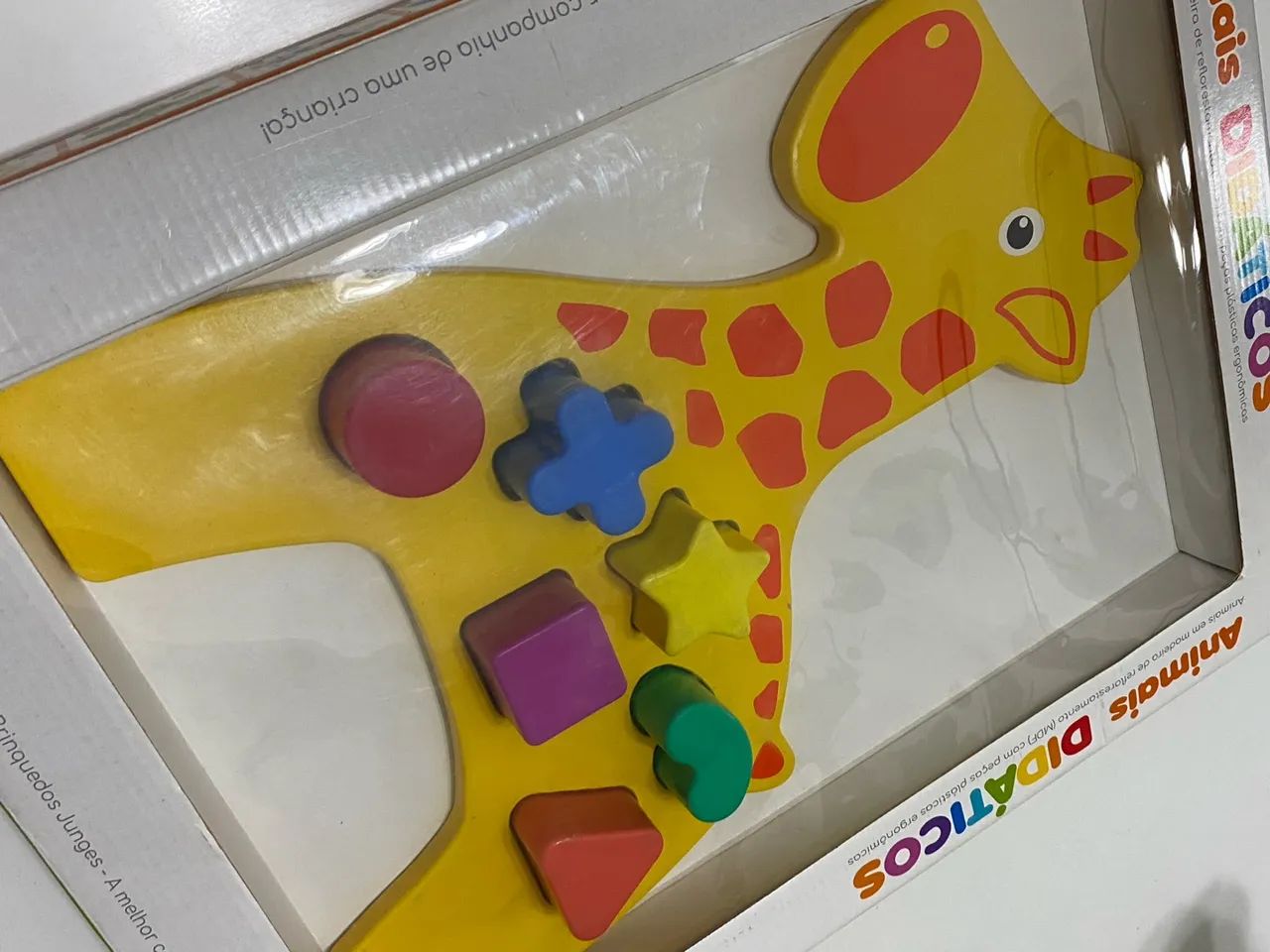 Brinquedo Didáticos - Encaixe as Formas - Foto 2