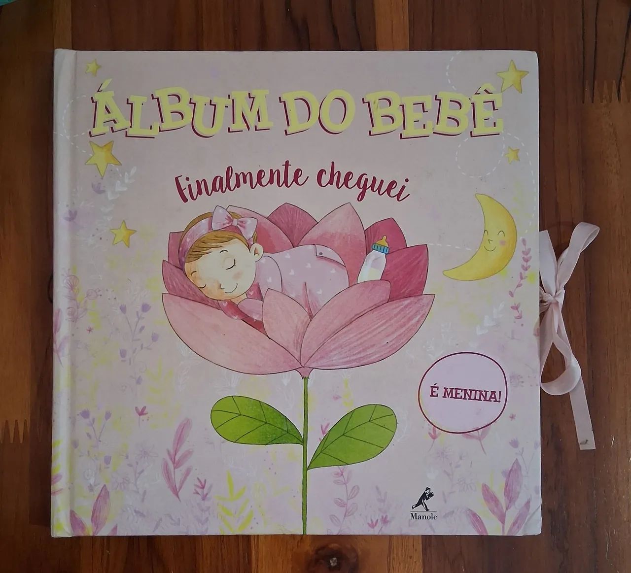 Livro Álbum do Bebê "Finalmente Cheguei"