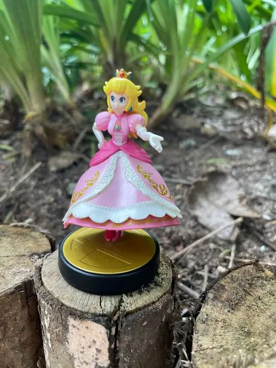 Amiibo Princesa Peach - Foto 4