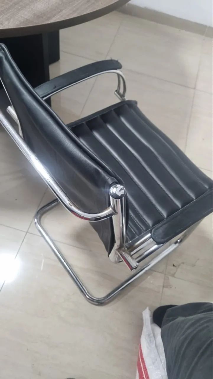 Cadeira de Escritório elegante - vender logo  - Foto 3