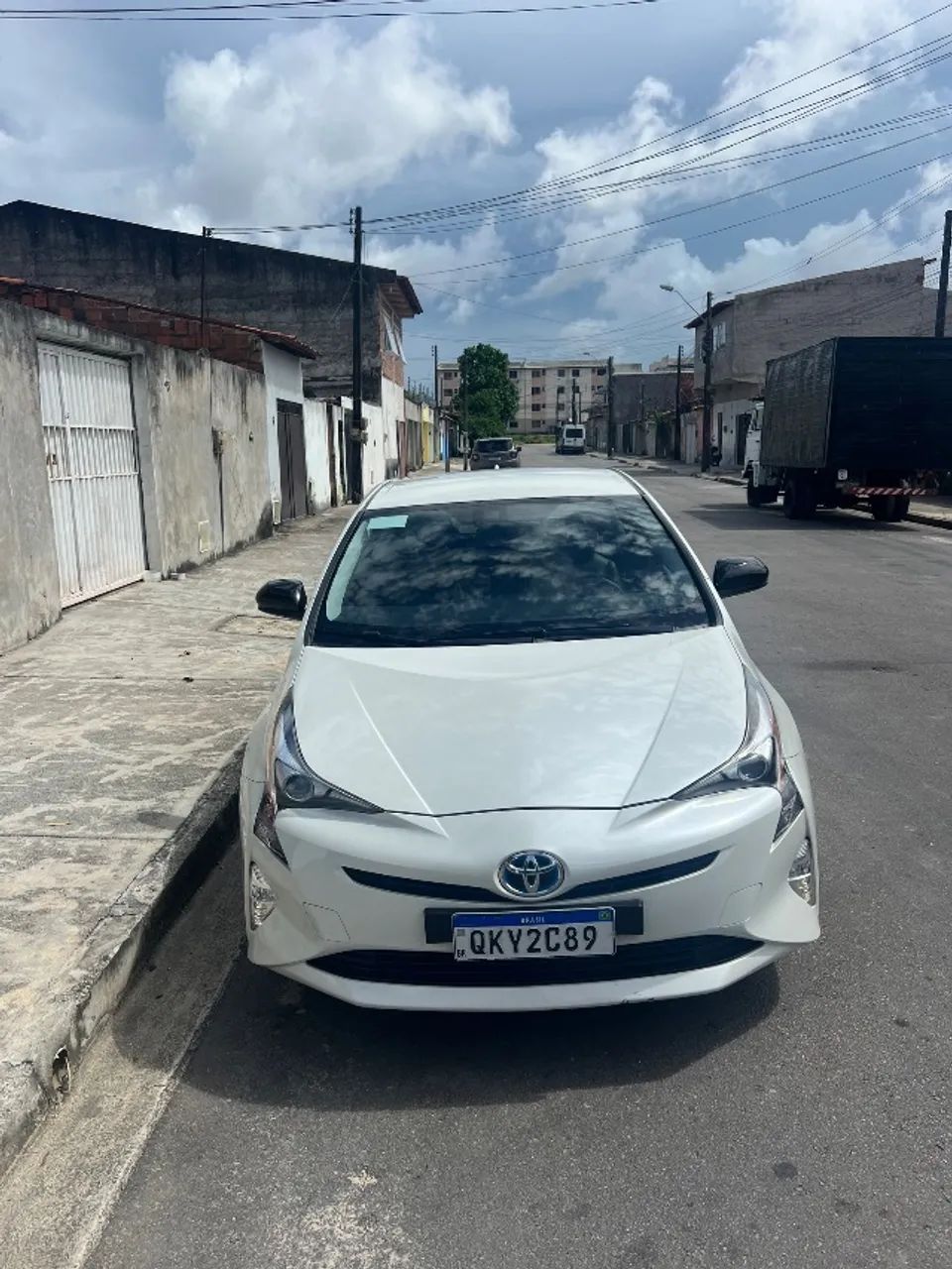 TOYOTA PRIUS 2016