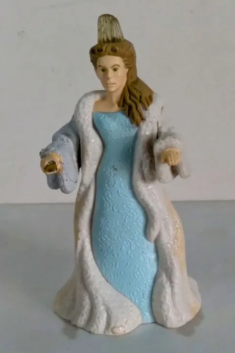 Miniatura da Rainha do Gelo de "As Crônicas de Nárnia"