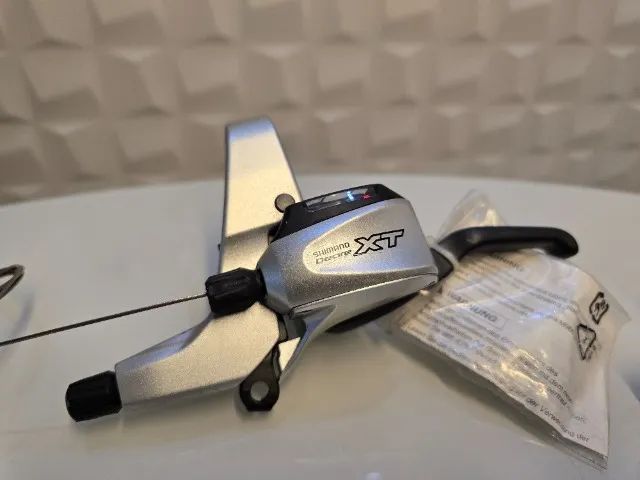 TROCADOR Shimano Deore XT ST-M760 Dual Control Lever (freio +