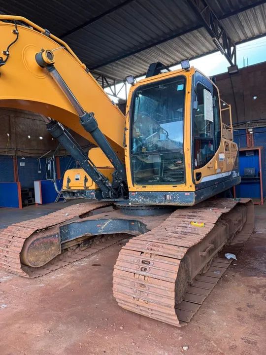 ESCAVADEIRA HYUNDAI  - Foto 3