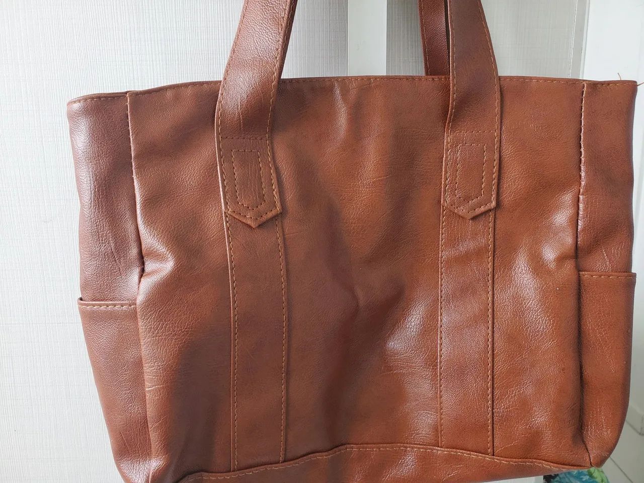 Bolsa estilo Tote (sacola) modelo retrô couro sintético marrom