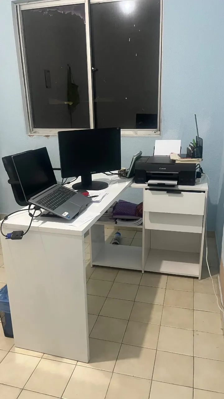 Mesa escritório