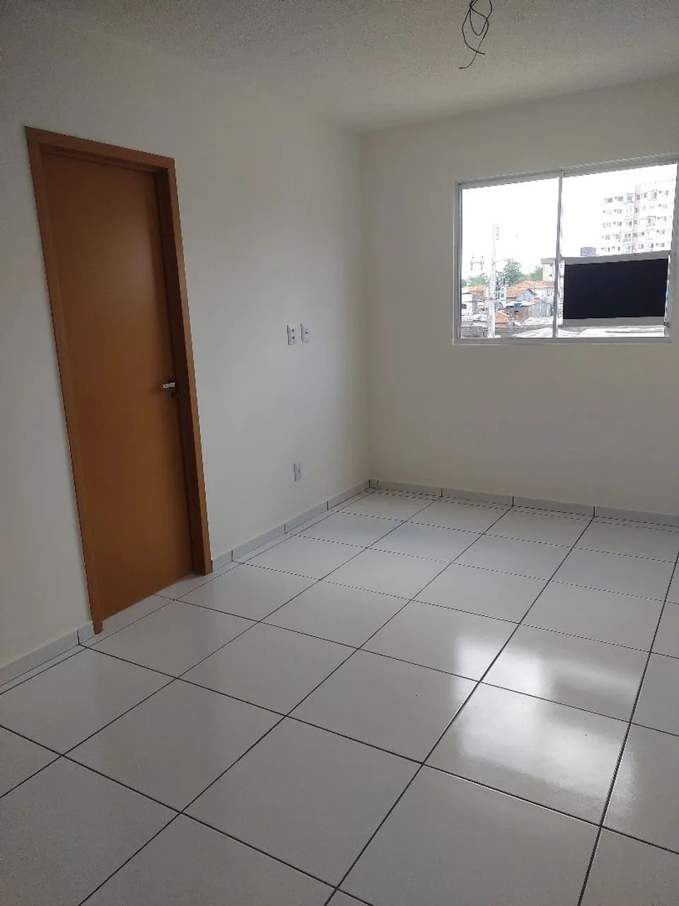 RES. VISTA DO BOSQUE-ALUGO R$-1.600,00
