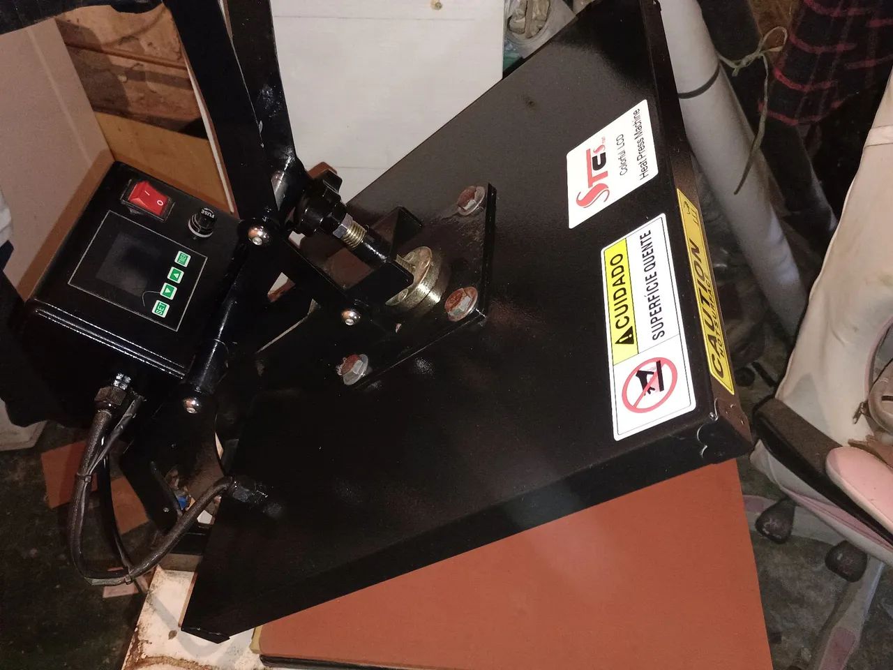 Prensa térmica semi nova64850410535683122