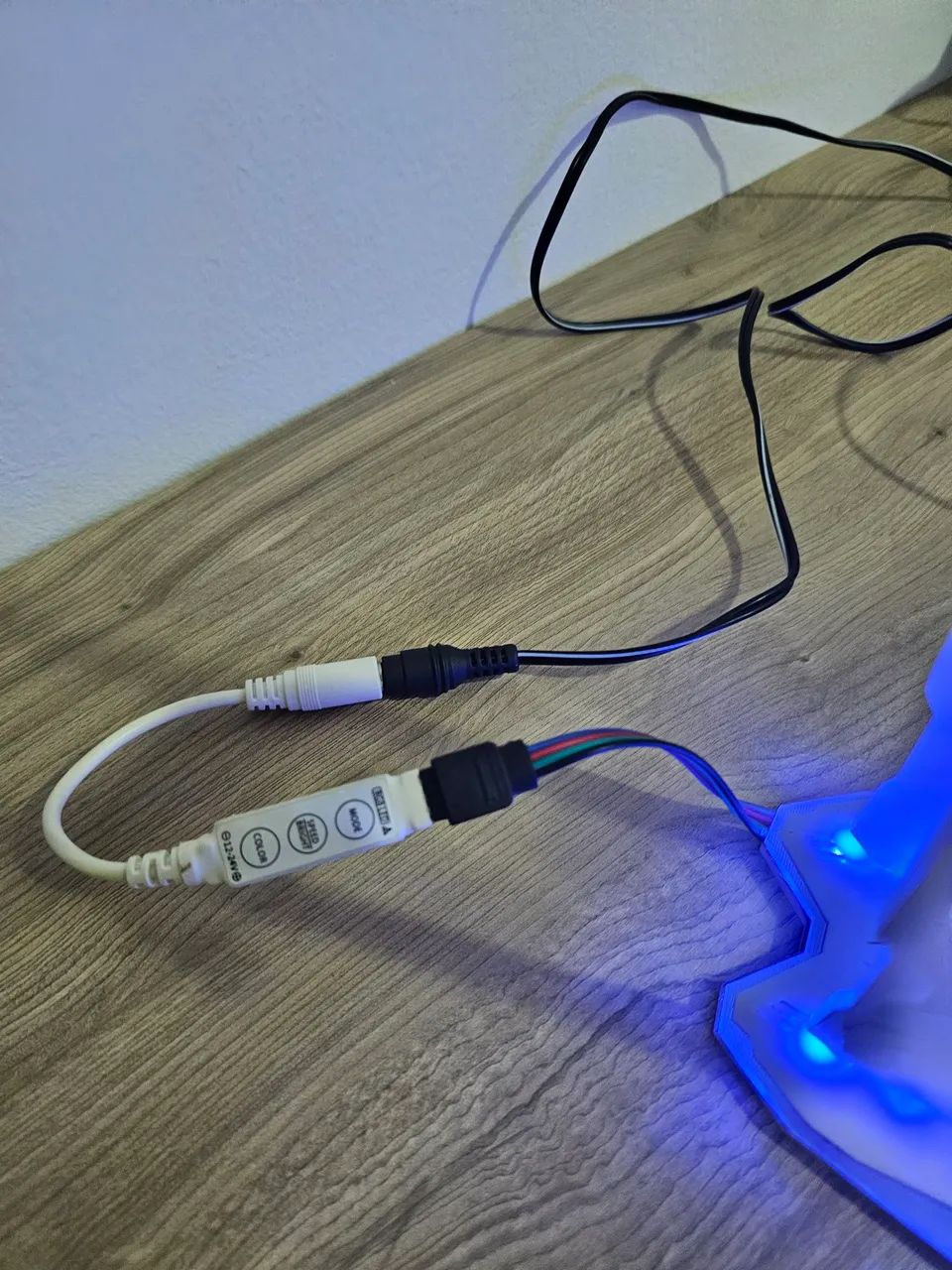Suporte para Headset RGB Ryse Mode Branco - Foto 4