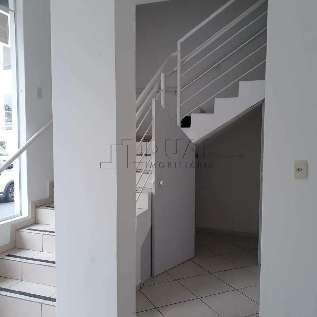 Sala Comercial com mezanino com 55,98m² no Centro de Jaraguá do Sul - Foto 4