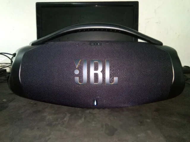 JBL Boombox 3 Wi-Fi e Bluetooth